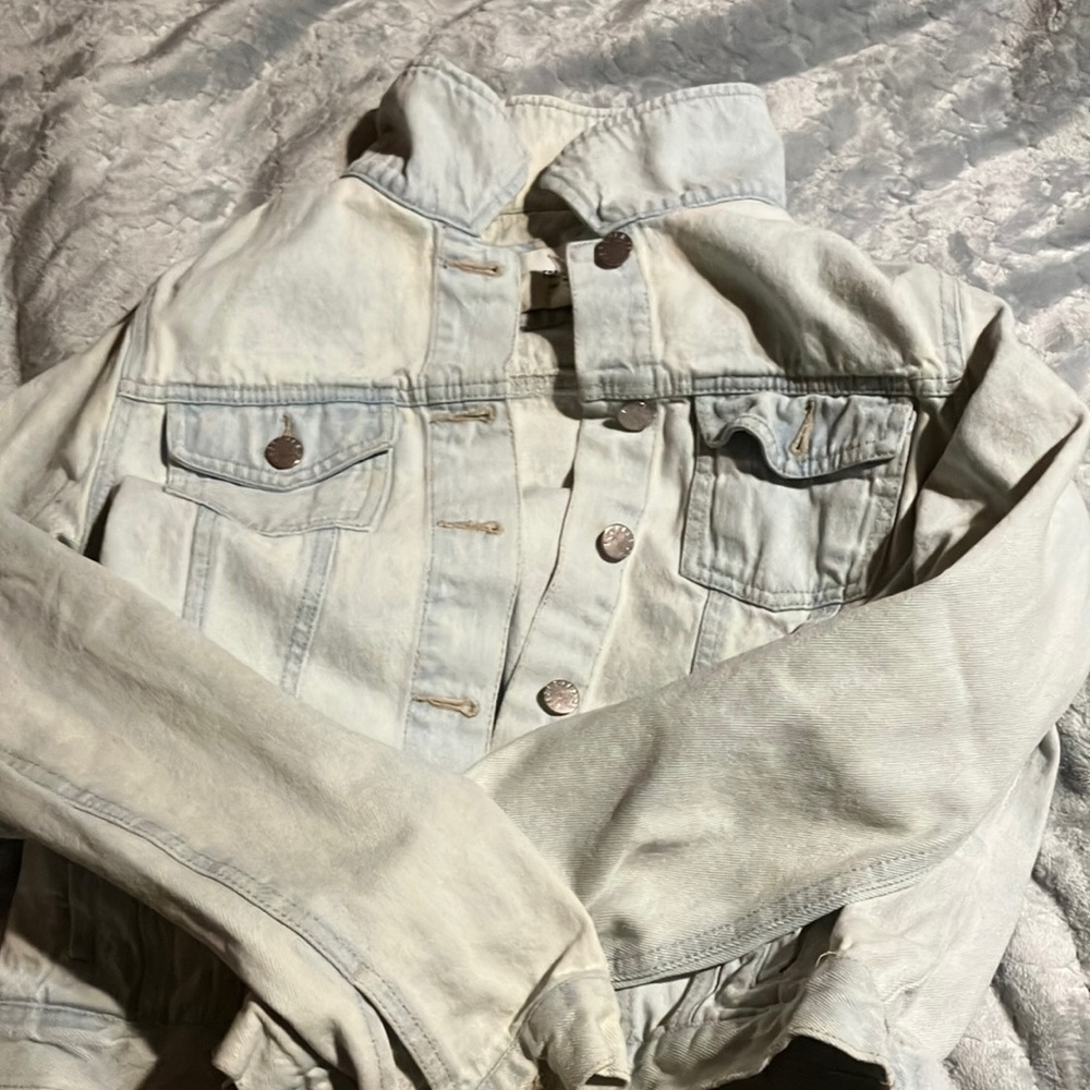 Super cute denim jacket